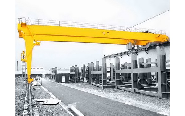 18TWʽW˰TʽؙC 18t European standard semi-gantry crane